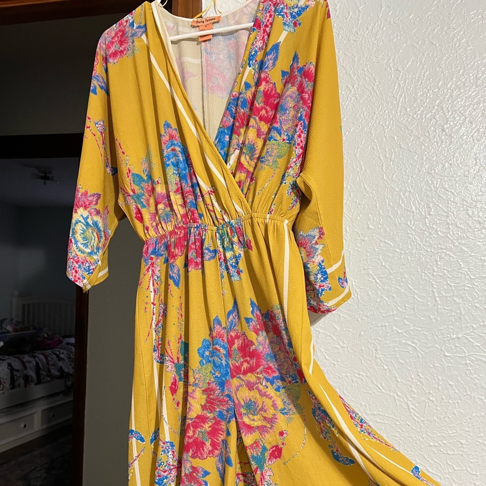 Jumpsuit - Picture 2 of 3